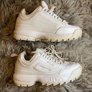 Women’s All White Fila Disruptors Size 7
